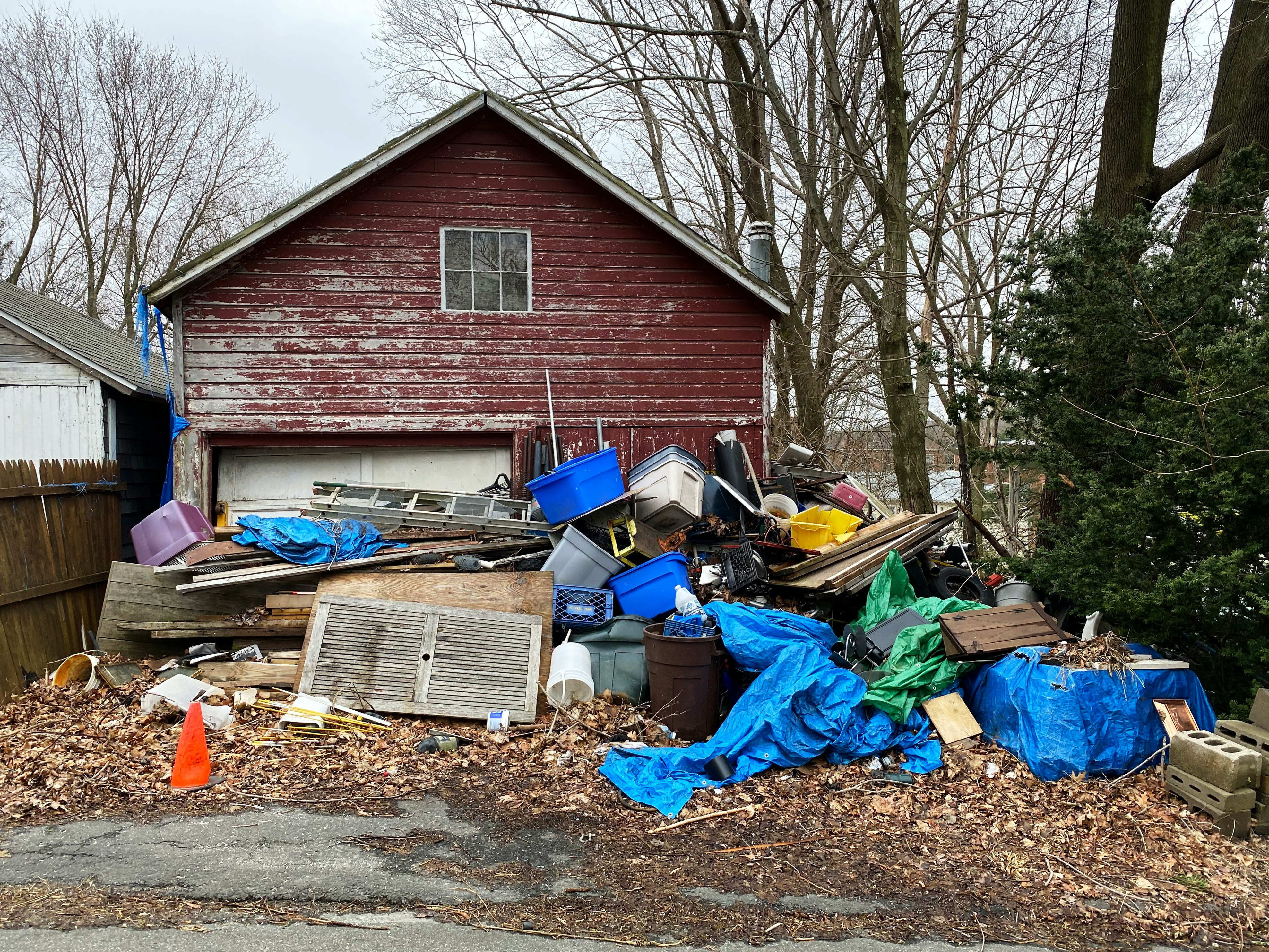 Yard and household debris cleanout